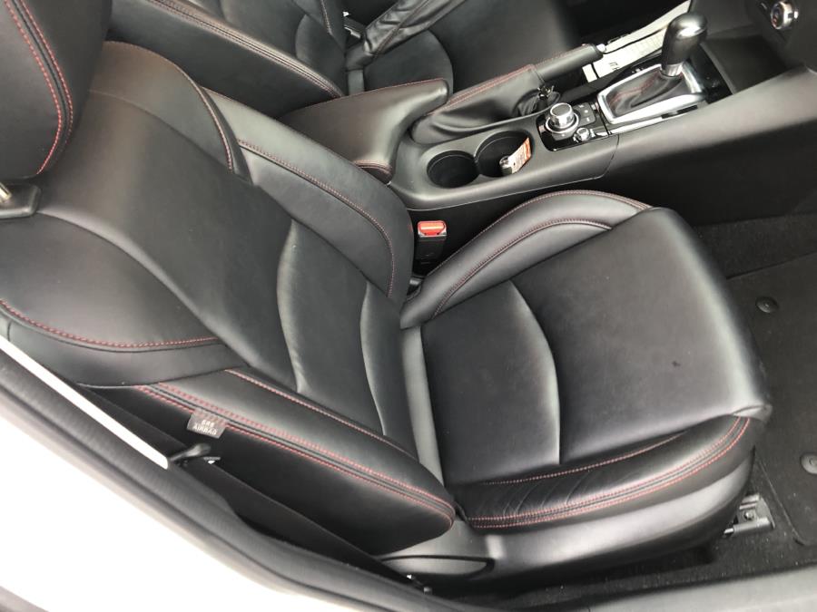 2016 Mazda Mazda3 5dr HB Auto i Grand Touring, available for sale in Waterbury, Connecticut | National Auto Brokers, Inc.. Waterbury, Connecticut 2016 Mazda Mazda3 5dr HB Auto i Grand Touring, available for sale in Waterbury, Connecticut | National Auto Brokers, Inc.. Waterbury, Connecticut