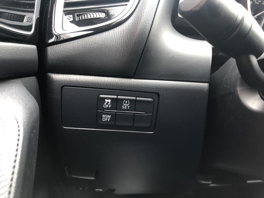 2016 Mazda Mazda3 5dr HB Auto i Grand Touring, available for sale in Waterbury, Connecticut | National Auto Brokers, Inc.. Waterbury, Connecticut 2016 Mazda Mazda3 5dr HB Auto i Grand Touring, available for sale in Waterbury, Connecticut | National Auto Brokers, Inc.. Waterbury, Connecticut