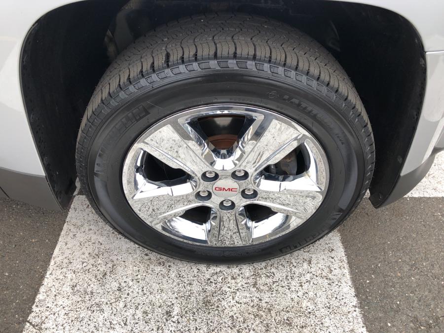 2014 GMC Terrain AWD 4dr SLT, available for sale in Waterbury, Connecticut | National Auto Brokers, Inc.. Waterbury, Connecticut 2014 GMC Terrain AWD 4dr SLT, available for sale in Waterbury, Connecticut | National Auto Brokers, Inc.. Waterbury, Connecticut