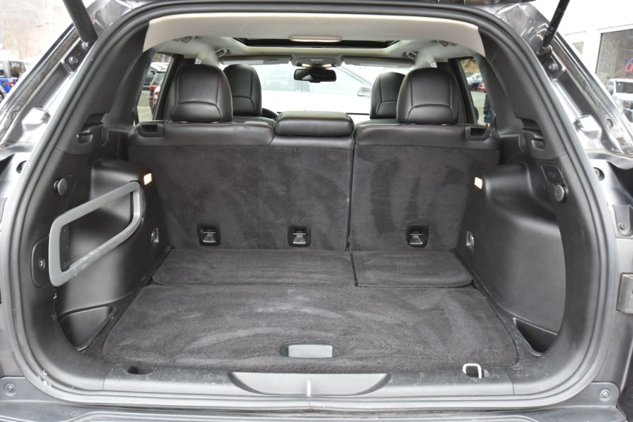 2015 Jeep Cherokee 4WD 4dr Trailhawk, available for sale in Waterbury, Connecticut | Highline Car Connection. Waterbury, Connecticut 2015 Jeep Cherokee 4WD 4dr Trailhawk, available for sale in Waterbury, Connecticut | Highline Car Connection. Waterbury, Connecticut