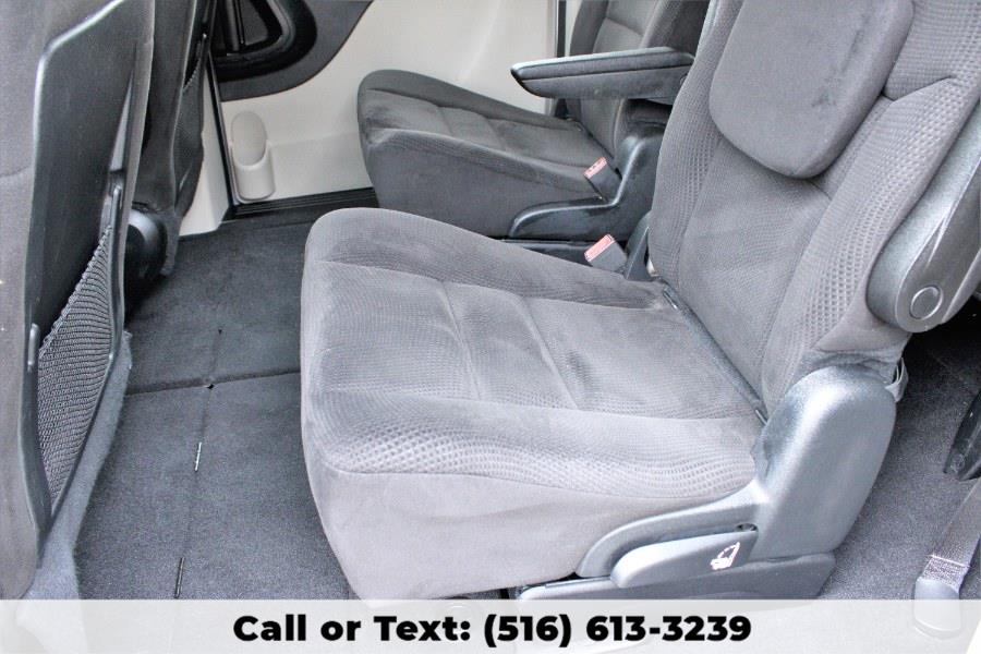 2014 Dodge Grand Caravan SXT, available for sale in Great Neck, New York | Great Neck Car Buyers & Sellers. Great Neck, New York 2014 Dodge Grand Caravan SXT, available for sale in Great Neck, New York | Great Neck Car Buyers & Sellers. Great Neck, New York
