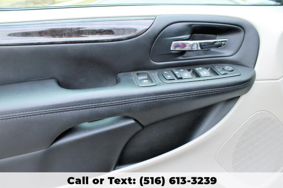 2014 Dodge Grand Caravan SXT, available for sale in Great Neck, New York | Great Neck Car Buyers & Sellers. Great Neck, New York 2014 Dodge Grand Caravan SXT, available for sale in Great Neck, New York | Great Neck Car Buyers & Sellers. Great Neck, New York