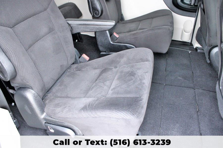 2014 Dodge Grand Caravan SXT, available for sale in Great Neck, New York | Great Neck Car Buyers & Sellers. Great Neck, New York 2014 Dodge Grand Caravan SXT, available for sale in Great Neck, New York | Great Neck Car Buyers & Sellers. Great Neck, New York