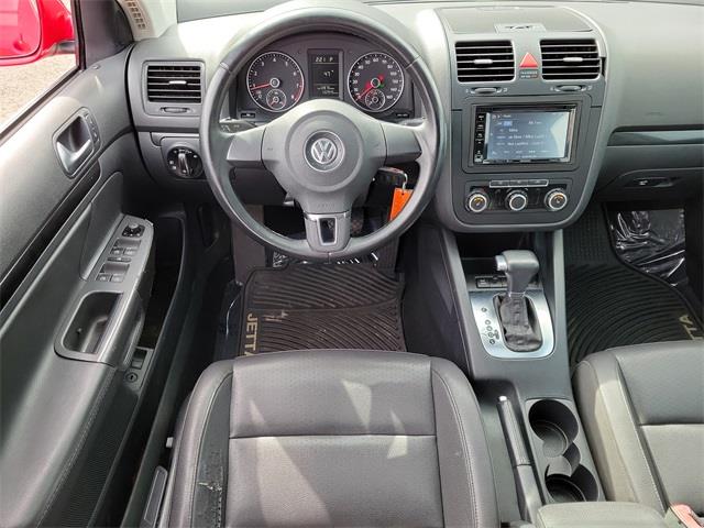 2010 Volkswagen Jetta Limited, available for sale in Stratford, Connecticut | Wiz Leasing Inc. Stratford, Connecticut 2010 Volkswagen Jetta Limited, available for sale in Stratford, Connecticut | Wiz Leasing Inc. Stratford, Connecticut