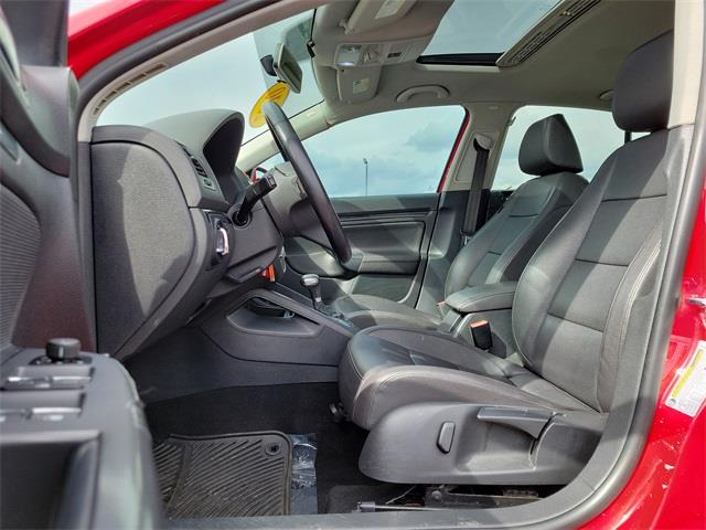 2010 Volkswagen Jetta Limited, available for sale in Stratford, Connecticut | Wiz Leasing Inc. Stratford, Connecticut 2010 Volkswagen Jetta Limited, available for sale in Stratford, Connecticut | Wiz Leasing Inc. Stratford, Connecticut