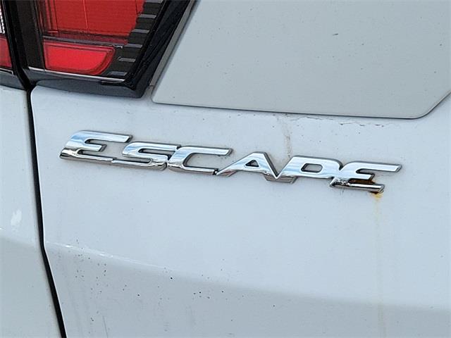 2017 Ford Escape SE, available for sale in Stratford, Connecticut | Wiz Leasing Inc. Stratford, Connecticut 2017 Ford Escape SE, available for sale in Stratford, Connecticut | Wiz Leasing Inc. Stratford, Connecticut