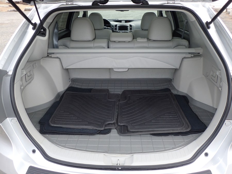 2013 Toyota Venza 4dr Wgn V6 AWD Limited (Natl), available for sale in Storrs, Connecticut | Eagleville Motors. Storrs, Connecticut 2013 Toyota Venza 4dr Wgn V6 AWD Limited (Natl), available for sale in Storrs, Connecticut | Eagleville Motors. Storrs, Connecticut
