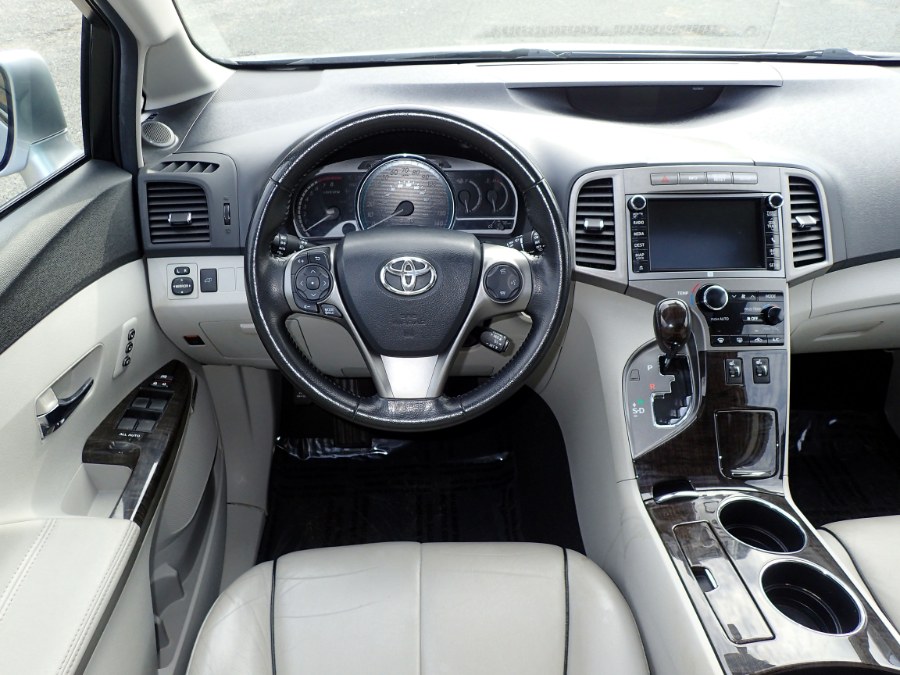 2013 Toyota Venza 4dr Wgn V6 AWD Limited (Natl), available for sale in Storrs, Connecticut | Eagleville Motors. Storrs, Connecticut 2013 Toyota Venza 4dr Wgn V6 AWD Limited (Natl), available for sale in Storrs, Connecticut | Eagleville Motors. Storrs, Connecticut
