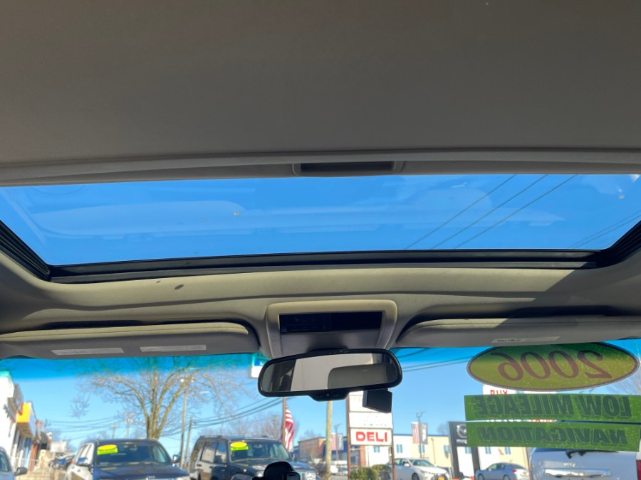 2006 Jeep Commander 4dr Limited 4WD, available for sale in Huntington Station, New York | My Auto Inc.. Huntington Station, New York 2006 Jeep Commander 4dr Limited 4WD, available for sale in Huntington Station, New York | My Auto Inc.. Huntington Station, New York