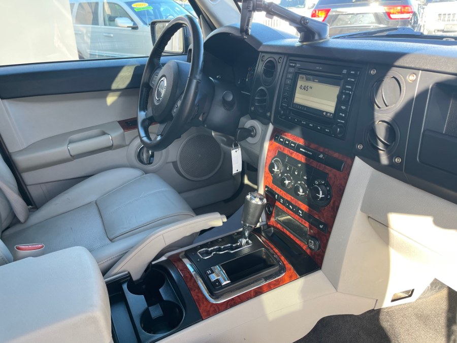 2006 Jeep Commander 4dr Limited 4WD, available for sale in Huntington Station, New York | My Auto Inc.. Huntington Station, New York 2006 Jeep Commander 4dr Limited 4WD, available for sale in Huntington Station, New York | My Auto Inc.. Huntington Station, New York