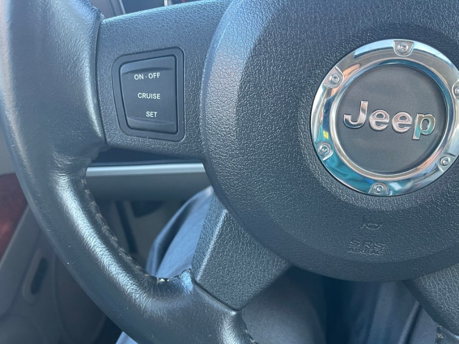2006 Jeep Commander 4dr Limited 4WD, available for sale in Huntington Station, New York | My Auto Inc.. Huntington Station, New York 2006 Jeep Commander 4dr Limited 4WD, available for sale in Huntington Station, New York | My Auto Inc.. Huntington Station, New York