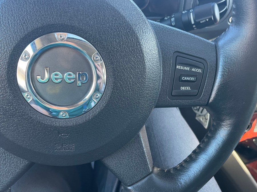 2006 Jeep Commander 4dr Limited 4WD, available for sale in Huntington Station, New York | My Auto Inc.. Huntington Station, New York 2006 Jeep Commander 4dr Limited 4WD, available for sale in Huntington Station, New York | My Auto Inc.. Huntington Station, New York