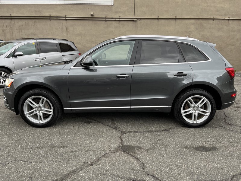2017 Audi Q5 2.0 TFSI Premium Plus, available for sale in West Springfield, Massachusetts | Union Street Auto Sales. West Springfield, Massachusetts 2017 Audi Q5 2.0 TFSI Premium Plus, available for sale in West Springfield, Massachusetts | Union Street Auto Sales. West Springfield, Massachusetts
