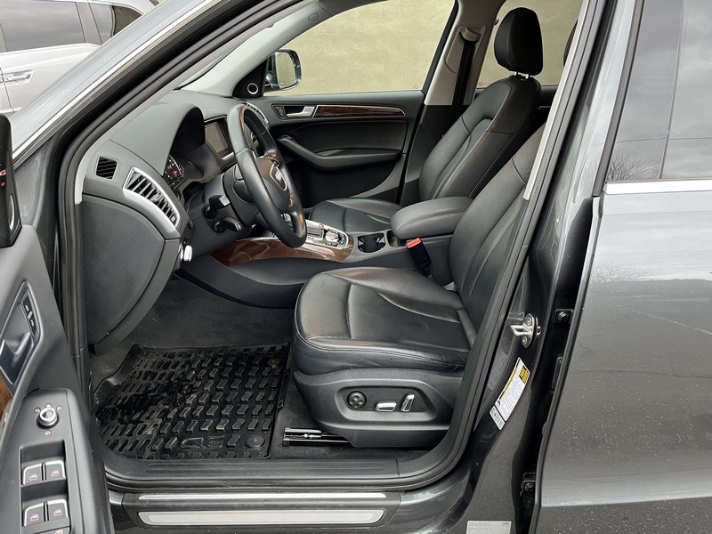 2017 Audi Q5 2.0 TFSI Premium Plus, available for sale in West Springfield, Massachusetts | Union Street Auto Sales. West Springfield, Massachusetts 2017 Audi Q5 2.0 TFSI Premium Plus, available for sale in West Springfield, Massachusetts | Union Street Auto Sales. West Springfield, Massachusetts