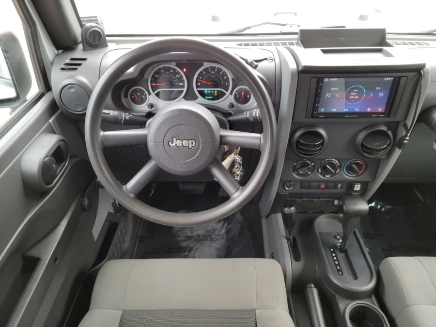 2010 Jeep Wrangler Unlimited 4dr inlimited, available for sale in East Windsor, Connecticut | Toro Auto. East Windsor, Connecticut 2010 Jeep Wrangler Unlimited 4dr inlimited, available for sale in East Windsor, Connecticut | Toro Auto. East Windsor, Connecticut