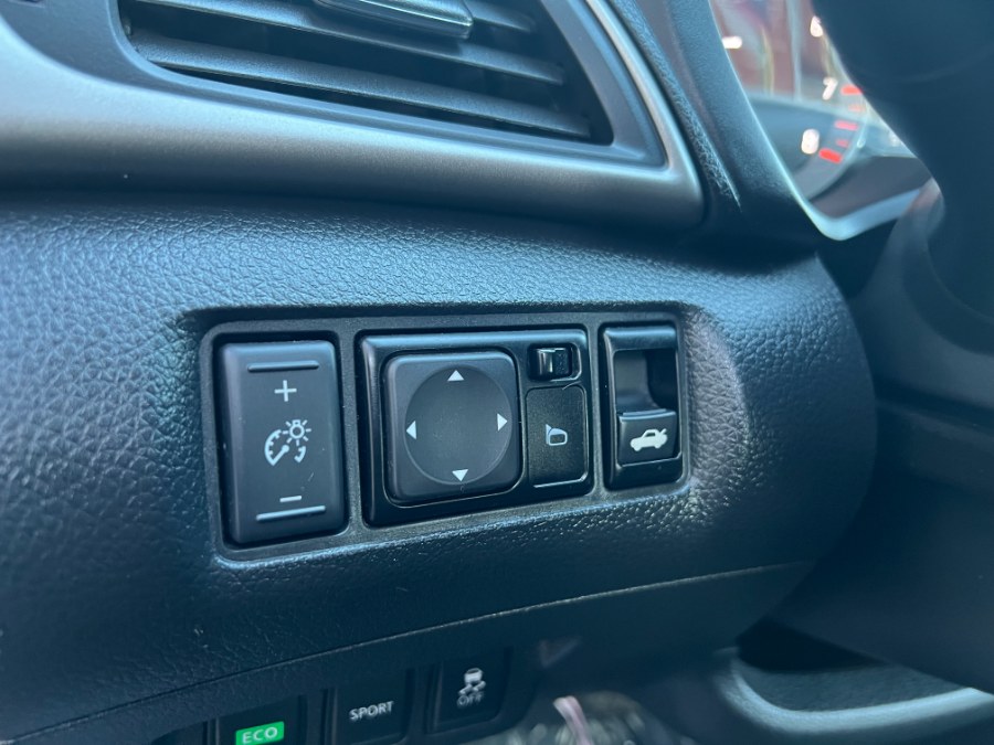 2014 Nissan Sentra 4dr Sdn I4 CVT SV, available for sale in Bristol, Connecticut | Bristol Auto Center LLC. Bristol, Connecticut 2014 Nissan Sentra 4dr Sdn I4 CVT SV, available for sale in Bristol, Connecticut | Bristol Auto Center LLC. Bristol, Connecticut