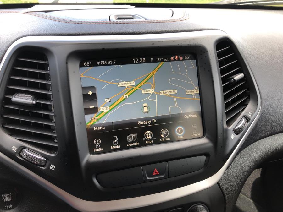 2017 Jeep Cherokee Limited FWD, available for sale in Beavercreek, Ohio | Wholesale Direct Motors. Beavercreek, Ohio 2017 Jeep Cherokee Limited FWD, available for sale in Beavercreek, Ohio | Wholesale Direct Motors. Beavercreek, Ohio