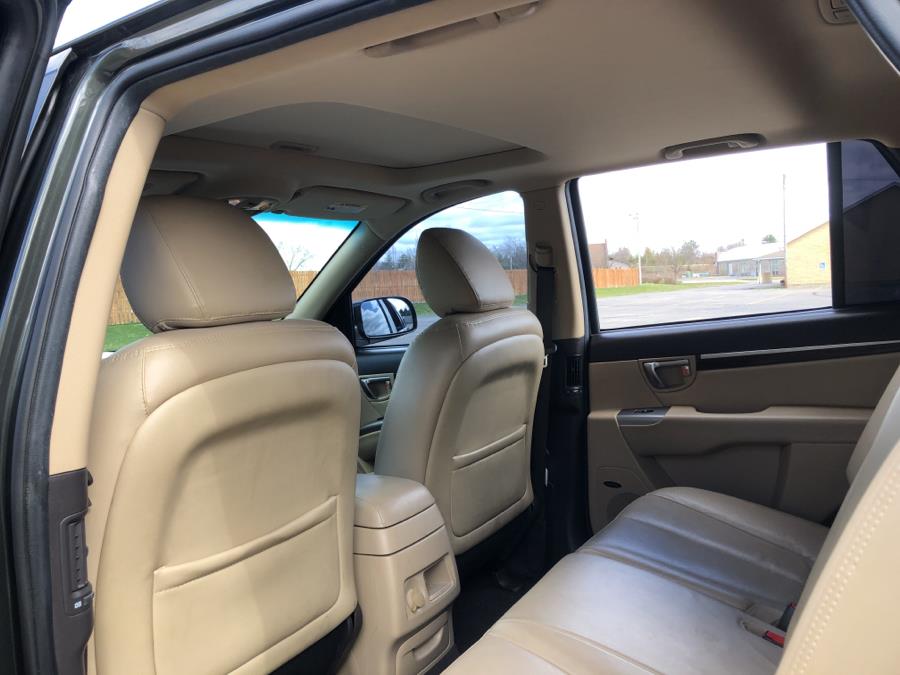 2012 Hyundai Santa Fe FWD 4dr I4 Limited, available for sale in Beavercreek, Ohio | Wholesale Direct Motors. Beavercreek, Ohio 2012 Hyundai Santa Fe FWD 4dr I4 Limited, available for sale in Beavercreek, Ohio | Wholesale Direct Motors. Beavercreek, Ohio