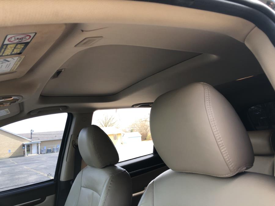 2012 Hyundai Santa Fe FWD 4dr I4 Limited, available for sale in Beavercreek, Ohio | Wholesale Direct Motors. Beavercreek, Ohio 2012 Hyundai Santa Fe FWD 4dr I4 Limited, available for sale in Beavercreek, Ohio | Wholesale Direct Motors. Beavercreek, Ohio
