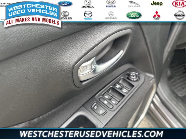 2021 Jeep Renegade Latitude, available for sale in White Plains, New York | Westchester Used Vehicles. White Plains, New York 2021 Jeep Renegade Latitude, available for sale in White Plains, New York | Westchester Used Vehicles. White Plains, New York