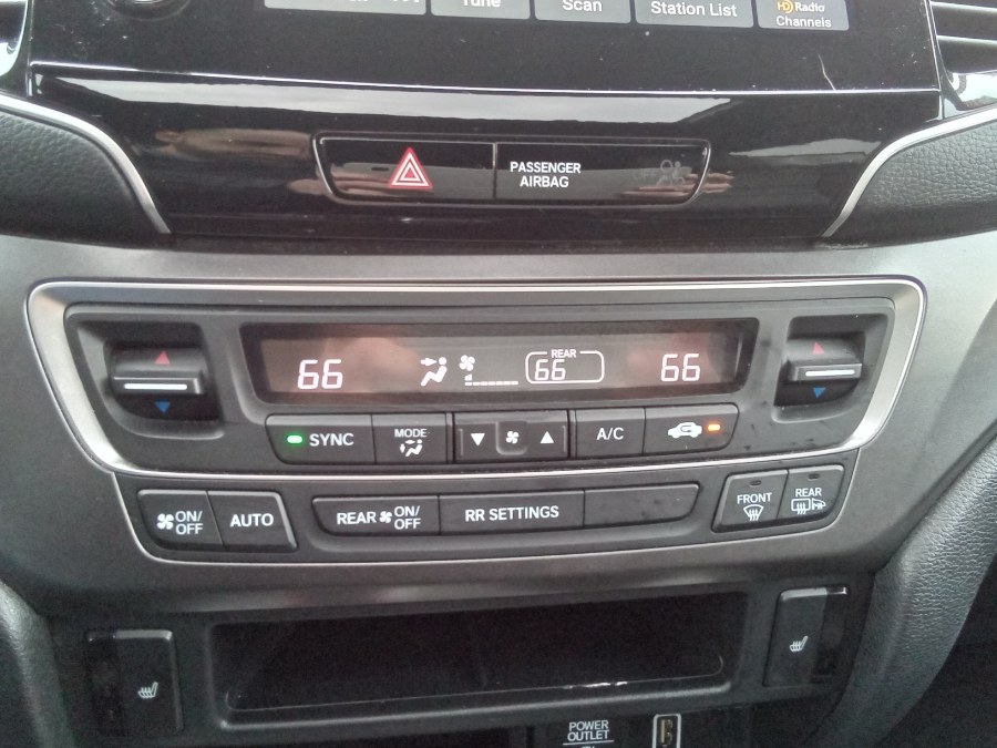 2019 Honda Passport EX-L AWD, available for sale in Irvington, New Jersey | NJ Used Cars Center. Irvington, New Jersey 2019 Honda Passport EX-L AWD, available for sale in Irvington, New Jersey | NJ Used Cars Center. Irvington, New Jersey