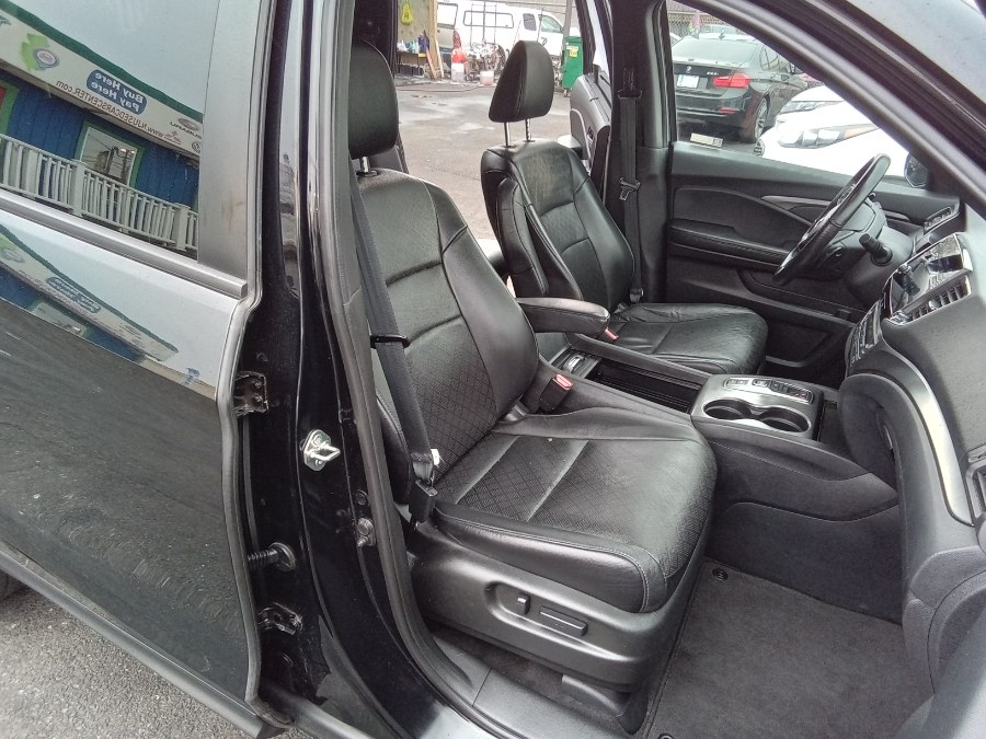 2019 Honda Passport EX-L AWD, available for sale in Irvington, New Jersey | NJ Used Cars Center. Irvington, New Jersey 2019 Honda Passport EX-L AWD, available for sale in Irvington, New Jersey | NJ Used Cars Center. Irvington, New Jersey