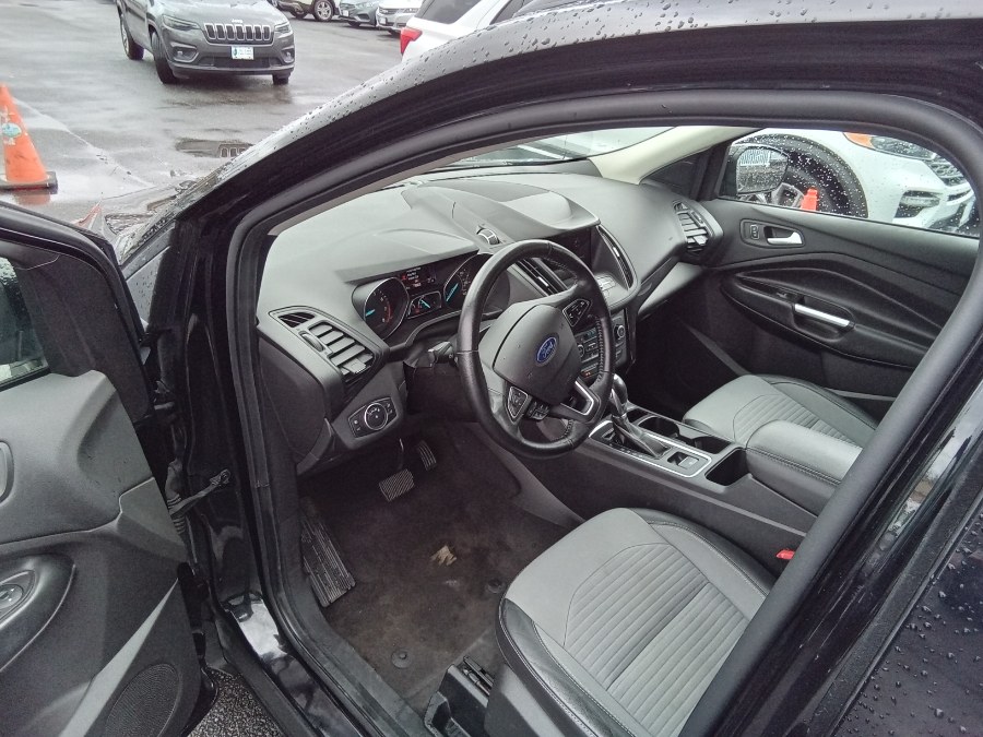 2019 Ford Escape SE FWD, available for sale in Irvington, New Jersey | NJ Used Cars Center. Irvington, New Jersey 2019 Ford Escape SE FWD, available for sale in Irvington, New Jersey | NJ Used Cars Center. Irvington, New Jersey