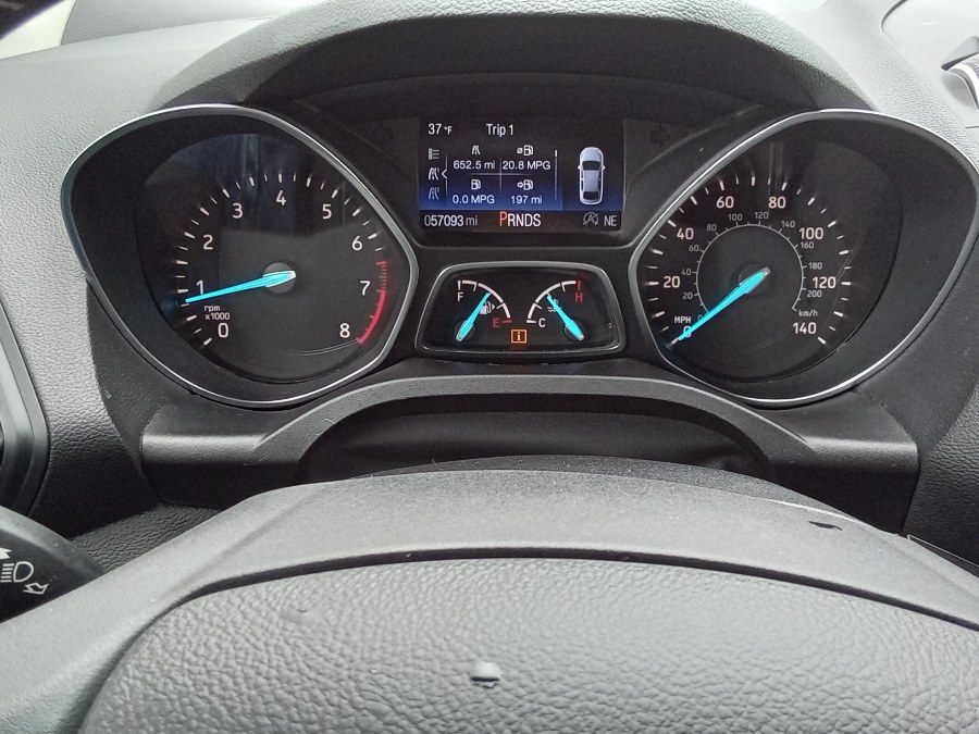 2019 Ford Escape SE FWD, available for sale in Irvington, New Jersey | NJ Used Cars Center. Irvington, New Jersey 2019 Ford Escape SE FWD, available for sale in Irvington, New Jersey | NJ Used Cars Center. Irvington, New Jersey