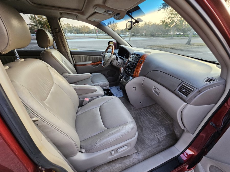 2008 Toyota Sienna 5dr 7-Pass Van XLE AWD, available for sale in Longwood, Florida | Majestic Autos Inc.. Longwood, Florida 2008 Toyota Sienna 5dr 7-Pass Van XLE AWD, available for sale in Longwood, Florida | Majestic Autos Inc.. Longwood, Florida