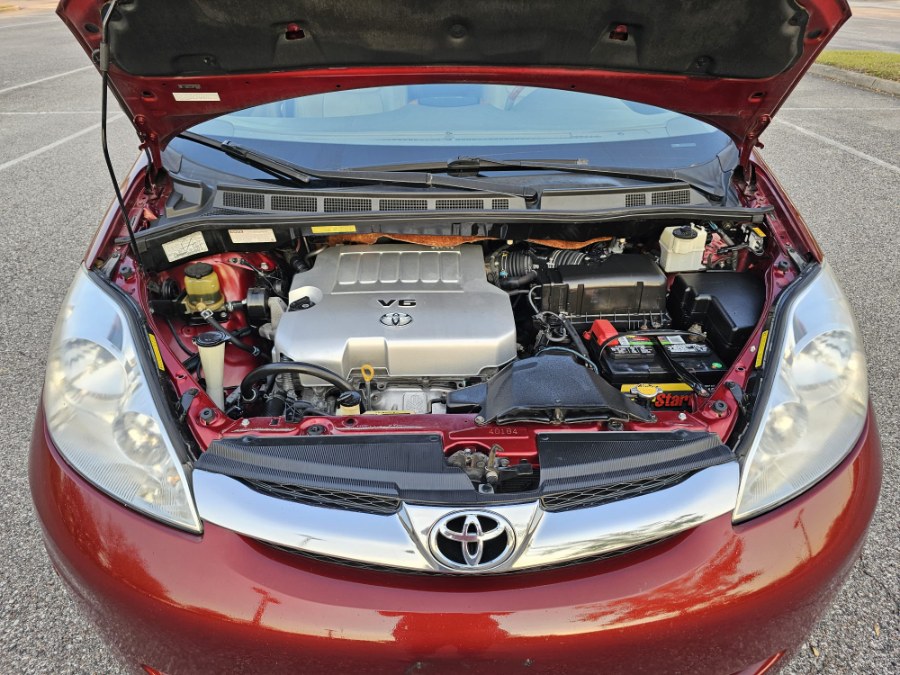 2008 Toyota Sienna 5dr 7-Pass Van XLE AWD, available for sale in Longwood, Florida | Majestic Autos Inc.. Longwood, Florida 2008 Toyota Sienna 5dr 7-Pass Van XLE AWD, available for sale in Longwood, Florida | Majestic Autos Inc.. Longwood, Florida