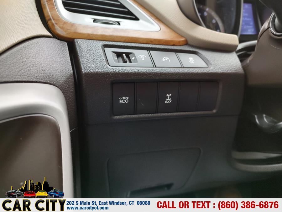 2016 Hyundai Santa Fe Sport AWD 4dr 2.4, available for sale in East Windsor, Connecticut | Car City LLC. East Windsor, Connecticut 2016 Hyundai Santa Fe Sport AWD 4dr 2.4, available for sale in East Windsor, Connecticut | Car City LLC. East Windsor, Connecticut