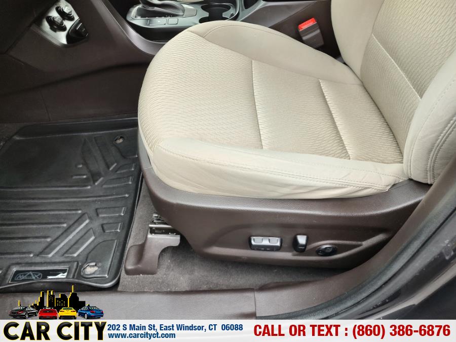 2016 Hyundai Santa Fe Sport AWD 4dr 2.4, available for sale in East Windsor, Connecticut | Car City LLC. East Windsor, Connecticut 2016 Hyundai Santa Fe Sport AWD 4dr 2.4, available for sale in East Windsor, Connecticut | Car City LLC. East Windsor, Connecticut