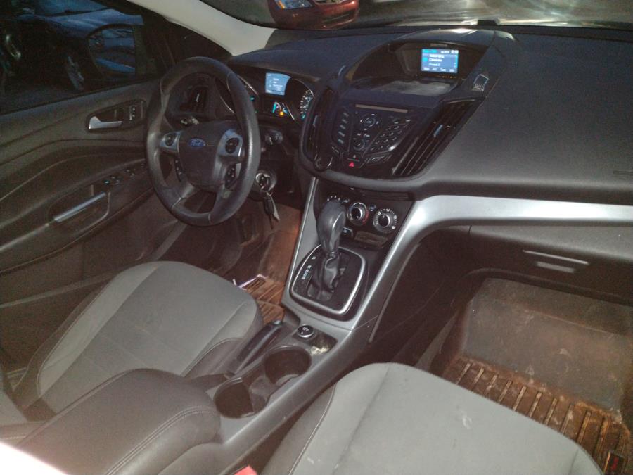2013 Ford Escape 4WD 4dr SE, available for sale in Chicopee, Massachusetts | Matts Auto Mall LLC. Chicopee, Massachusetts 2013 Ford Escape 4WD 4dr SE, available for sale in Chicopee, Massachusetts | Matts Auto Mall LLC. Chicopee, Massachusetts