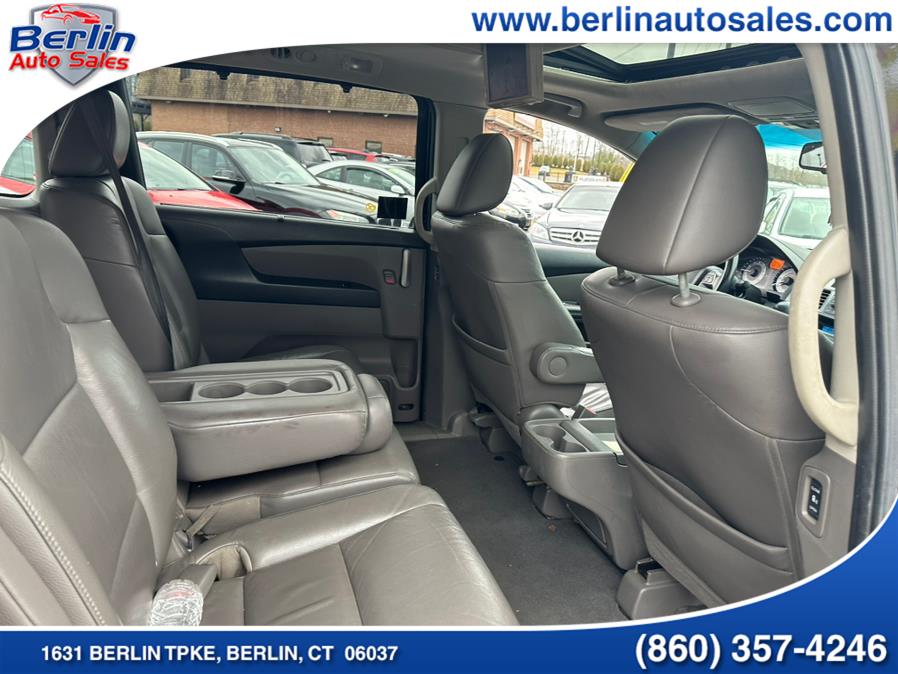2011 Honda Odyssey 5dr Touring, available for sale in Berlin, Connecticut | Berlin Auto Sales LLC. Berlin, Connecticut 2011 Honda Odyssey 5dr Touring, available for sale in Berlin, Connecticut | Berlin Auto Sales LLC. Berlin, Connecticut