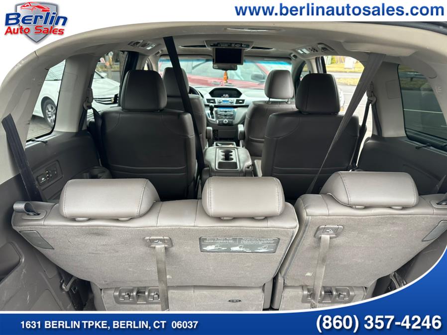2011 Honda Odyssey 5dr Touring, available for sale in Berlin, Connecticut | Berlin Auto Sales LLC. Berlin, Connecticut 2011 Honda Odyssey 5dr Touring, available for sale in Berlin, Connecticut | Berlin Auto Sales LLC. Berlin, Connecticut