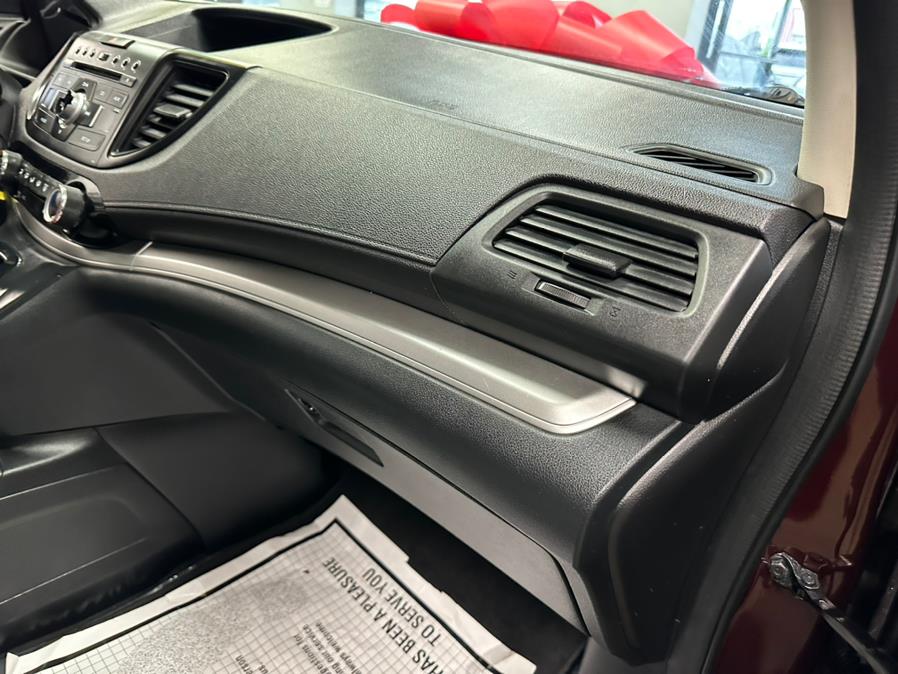 2016 Honda CR-V AWD 5dr SE, available for sale in Inwood, New York | 5 Towns Drive. Inwood, New York 2016 Honda CR-V AWD 5dr SE, available for sale in Inwood, New York | 5 Towns Drive. Inwood, New York