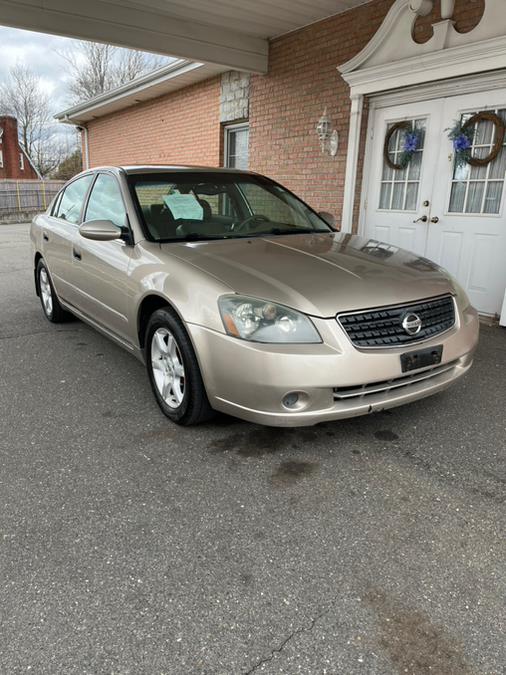 2005 Nissan Altima 4dr Sdn I4 Auto 2.5 SL, available for sale in New Britain, Connecticut | Supreme Automotive. New Britain, Connecticut