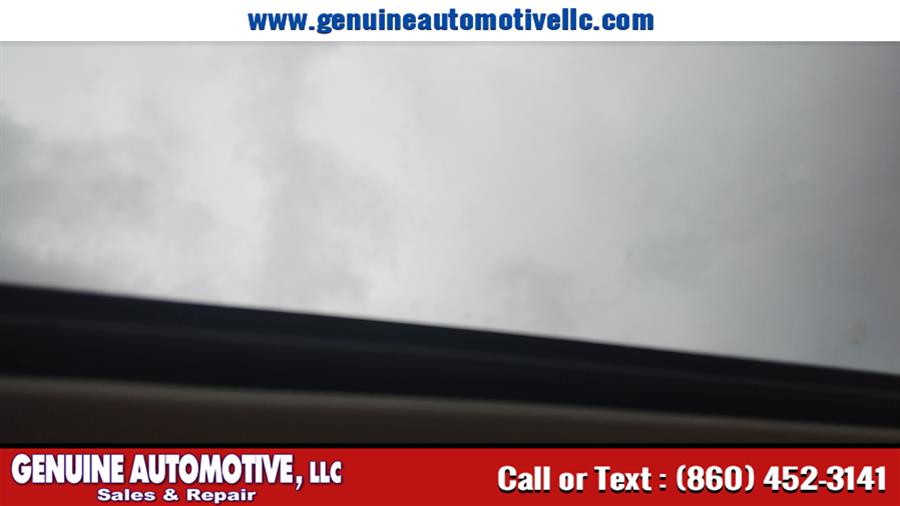 2004 Infiniti G35 Sedan 4dr Sdn AWD Auto w/Leather, available for sale in East Hartford, Connecticut | Genuine Automotive LLC. East Hartford, Connecticut 2004 Infiniti G35 Sedan 4dr Sdn AWD Auto w/Leather, available for sale in East Hartford, Connecticut | Genuine Automotive LLC. East Hartford, Connecticut