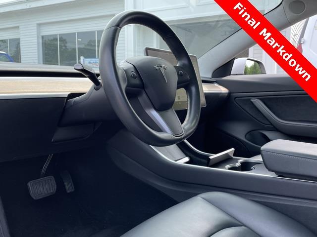 2017 Tesla Model 3 Standard, available for sale in Brookfield, Connecticut | Blasius Federal Road. Brookfield, Connecticut 2017 Tesla Model 3 Standard, available for sale in Brookfield, Connecticut | Blasius Federal Road. Brookfield, Connecticut