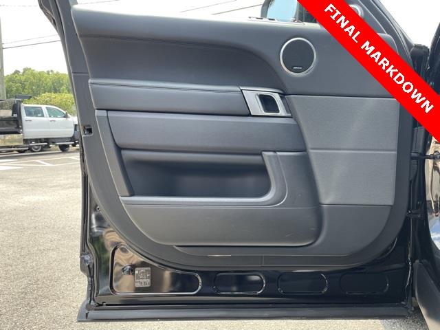 2019 Land Rover Range Rover Sport Supercharged, available for sale in Brookfield, Connecticut | Blasius Federal Road. Brookfield, Connecticut 2019 Land Rover Range Rover Sport Supercharged, available for sale in Brookfield, Connecticut | Blasius Federal Road. Brookfield, Connecticut