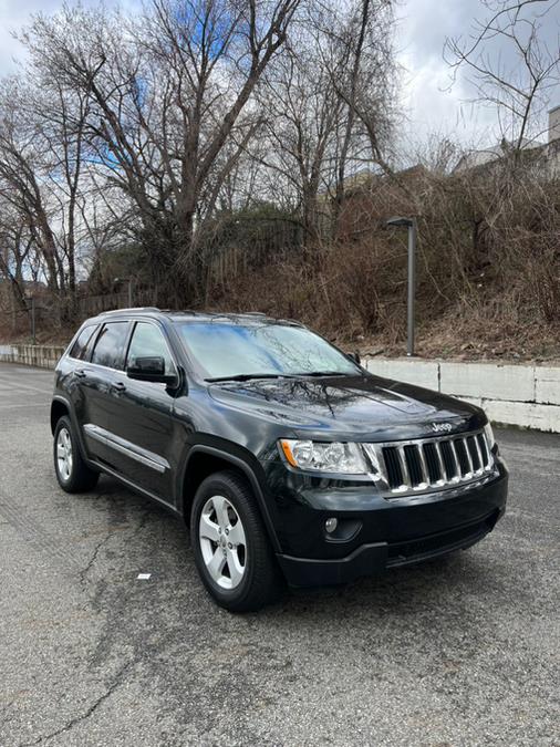 2013 Jeep Grand Cherokee 4WD 4dr Laredo, available for sale in Garfield, New Jersey | Mikes Auto Sales LLC. Garfield, New Jersey 2013 Jeep Grand Cherokee 4WD 4dr Laredo, available for sale in Garfield, New Jersey | Mikes Auto Sales LLC. Garfield, New Jersey