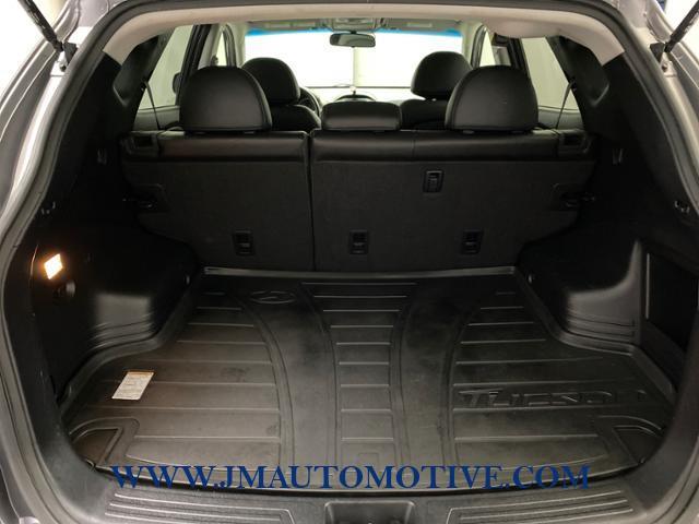 2015 Hyundai Tucson FWD 4dr SE, available for sale in Naugatuck, Connecticut | J&M Automotive Sls&Svc LLC. Naugatuck, Connecticut 2015 Hyundai Tucson FWD 4dr SE, available for sale in Naugatuck, Connecticut | J&M Automotive Sls&Svc LLC. Naugatuck, Connecticut