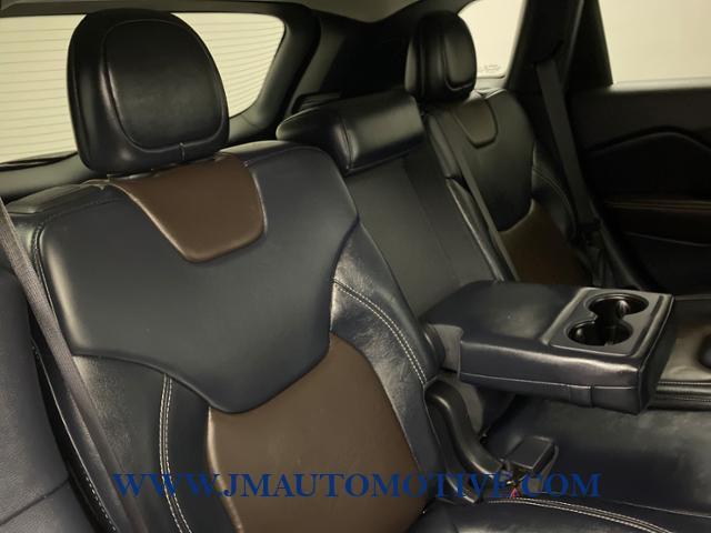 2016 Jeep Cherokee 4WD 4dr Limited, available for sale in Naugatuck, Connecticut | J&M Automotive Sls&Svc LLC. Naugatuck, Connecticut 2016 Jeep Cherokee 4WD 4dr Limited, available for sale in Naugatuck, Connecticut | J&M Automotive Sls&Svc LLC. Naugatuck, Connecticut