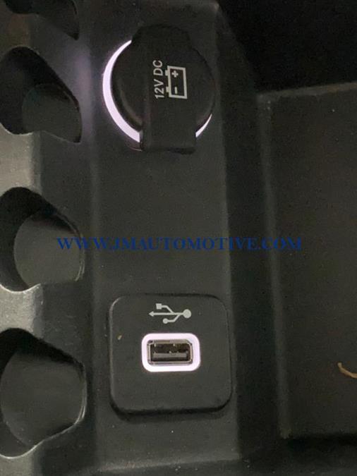 2016 Jeep Cherokee 4WD 4dr Limited, available for sale in Naugatuck, Connecticut | J&M Automotive Sls&Svc LLC. Naugatuck, Connecticut 2016 Jeep Cherokee 4WD 4dr Limited, available for sale in Naugatuck, Connecticut | J&M Automotive Sls&Svc LLC. Naugatuck, Connecticut