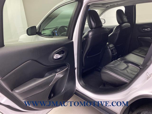 2019 Jeep Cherokee Limited 4x4, available for sale in Naugatuck, Connecticut | J&M Automotive Sls&Svc LLC. Naugatuck, Connecticut 2019 Jeep Cherokee Limited 4x4, available for sale in Naugatuck, Connecticut | J&M Automotive Sls&Svc LLC. Naugatuck, Connecticut