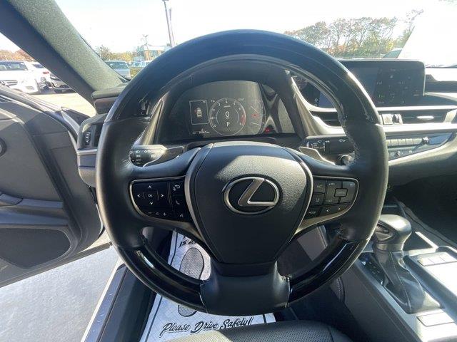 2019 Lexus Es , available for sale in Great Neck, New York | Camy Cars. Great Neck, New York 2019 Lexus Es , available for sale in Great Neck, New York | Camy Cars. Great Neck, New York