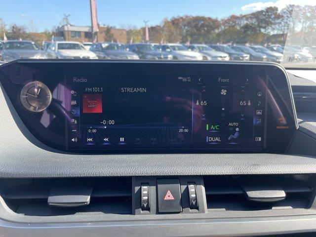 2019 Lexus Es , available for sale in Great Neck, New York | Camy Cars. Great Neck, New York 2019 Lexus Es , available for sale in Great Neck, New York | Camy Cars. Great Neck, New York
