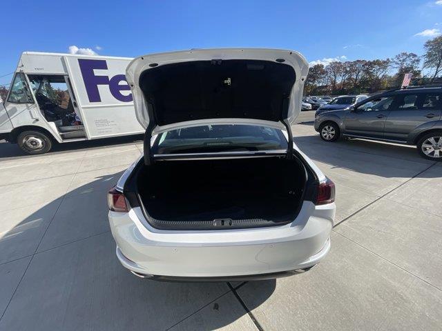 2019 Lexus Es , available for sale in Great Neck, New York | Camy Cars. Great Neck, New York 2019 Lexus Es , available for sale in Great Neck, New York | Camy Cars. Great Neck, New York