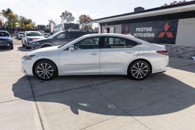 2019 Lexus Es , available for sale in Great Neck, New York | Camy Cars. Great Neck, New York 2019 Lexus Es , available for sale in Great Neck, New York | Camy Cars. Great Neck, New York