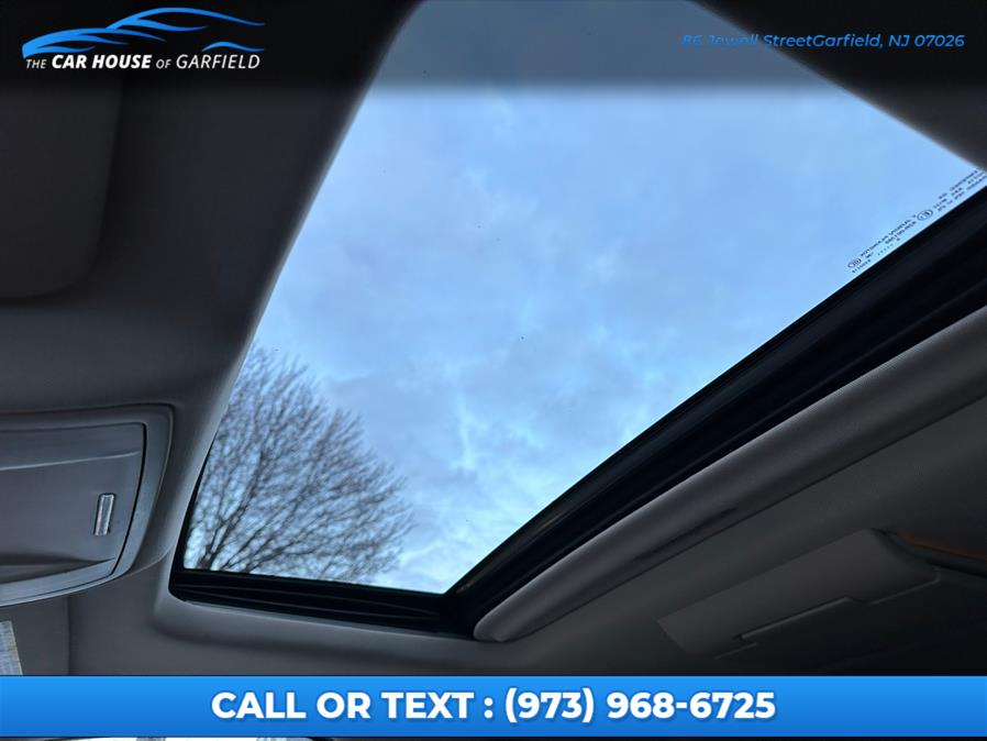 2016 GMC Yukon XL 4WD 4dr Denali, available for sale in Garfield, New Jersey | Car House Of Garfield. Garfield, New Jersey 2016 GMC Yukon XL 4WD 4dr Denali, available for sale in Garfield, New Jersey | Car House Of Garfield. Garfield, New Jersey